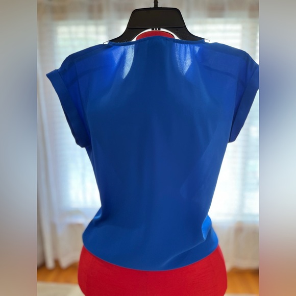 Express royal blue satiny zip-up blouse. No flaws. Fit Small-Medium - Picture 4 of 7